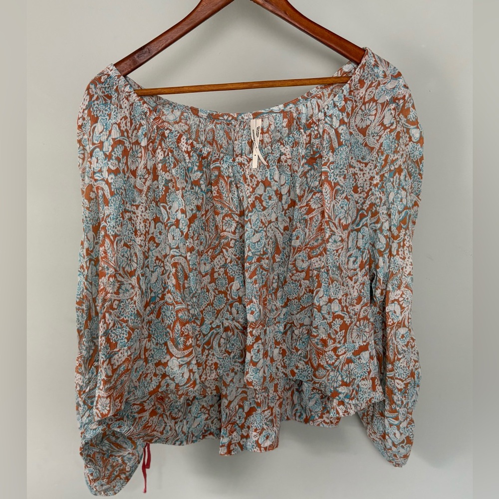 ANTHROPOLOGIE long sleeved shirred blouse - Size small - Picture 2 of 9